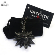 Load image into Gallery viewer, On Line Game The Witcher 3 Necklaces Wild Hunt Medallion Pendant and Chain Necklace for Men 1 Bag 1 Card Wolf Kolye